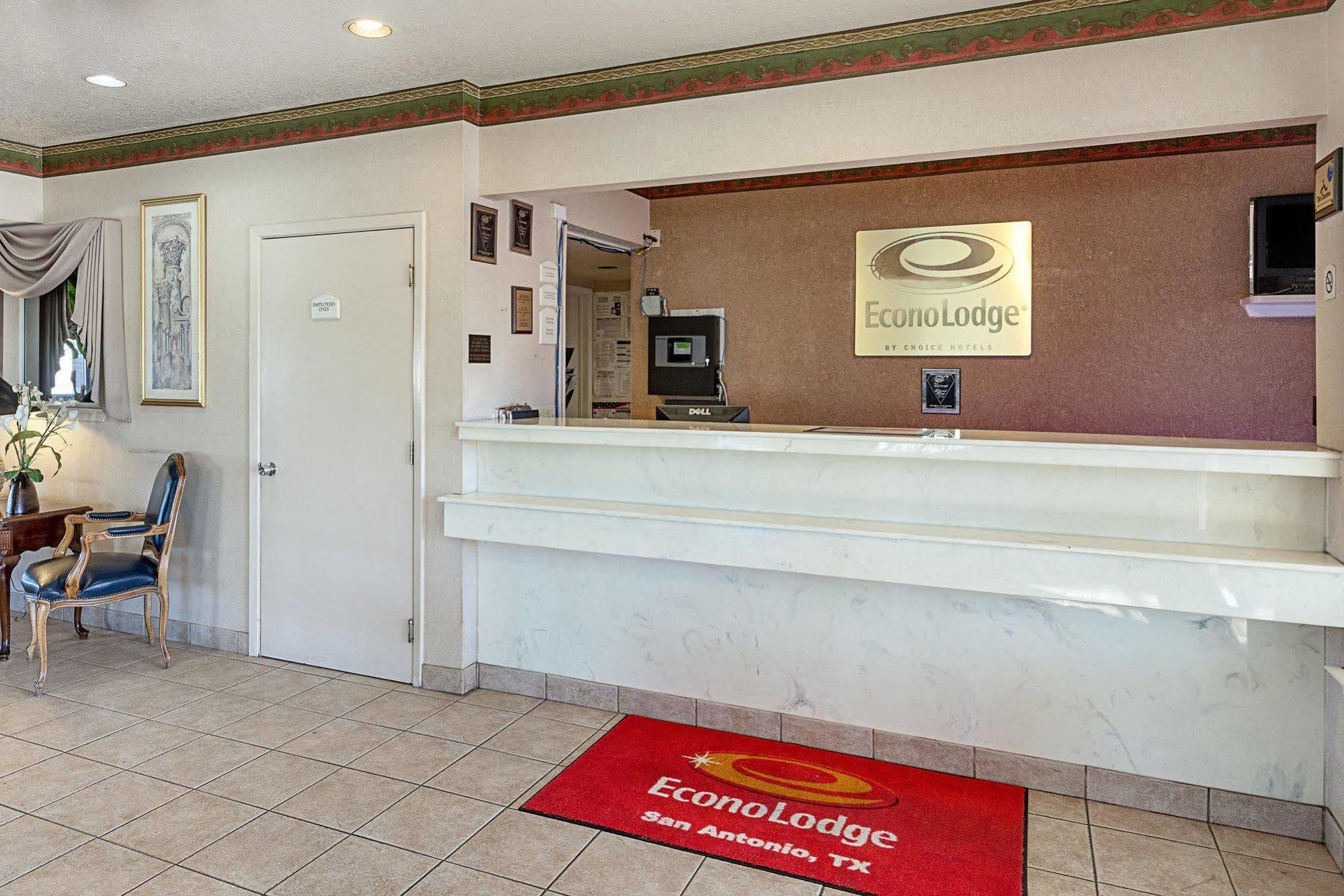 Econo Lodge Downtown South San Antonio Exteriör bild